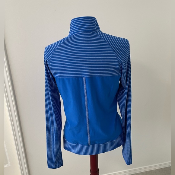Adidas blue 1/4 zip pullover size S - Picture 2 of 6